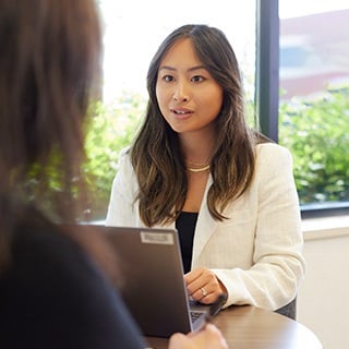 Management Trainees & Internships